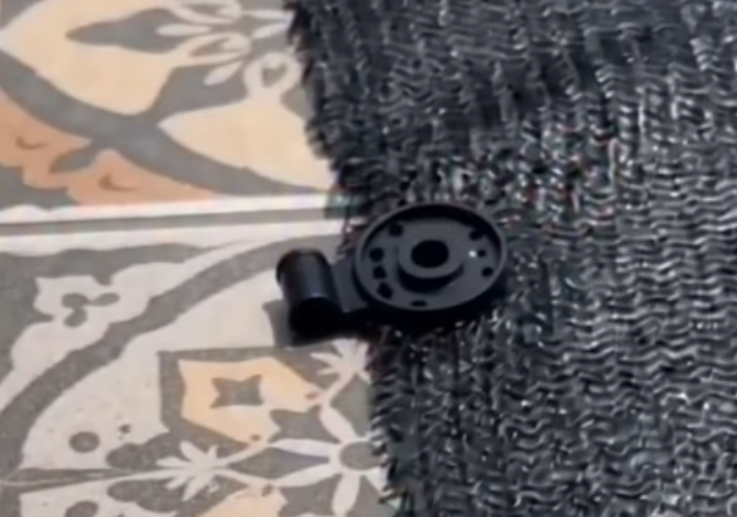 Multi-Purpose Clothesline Clip