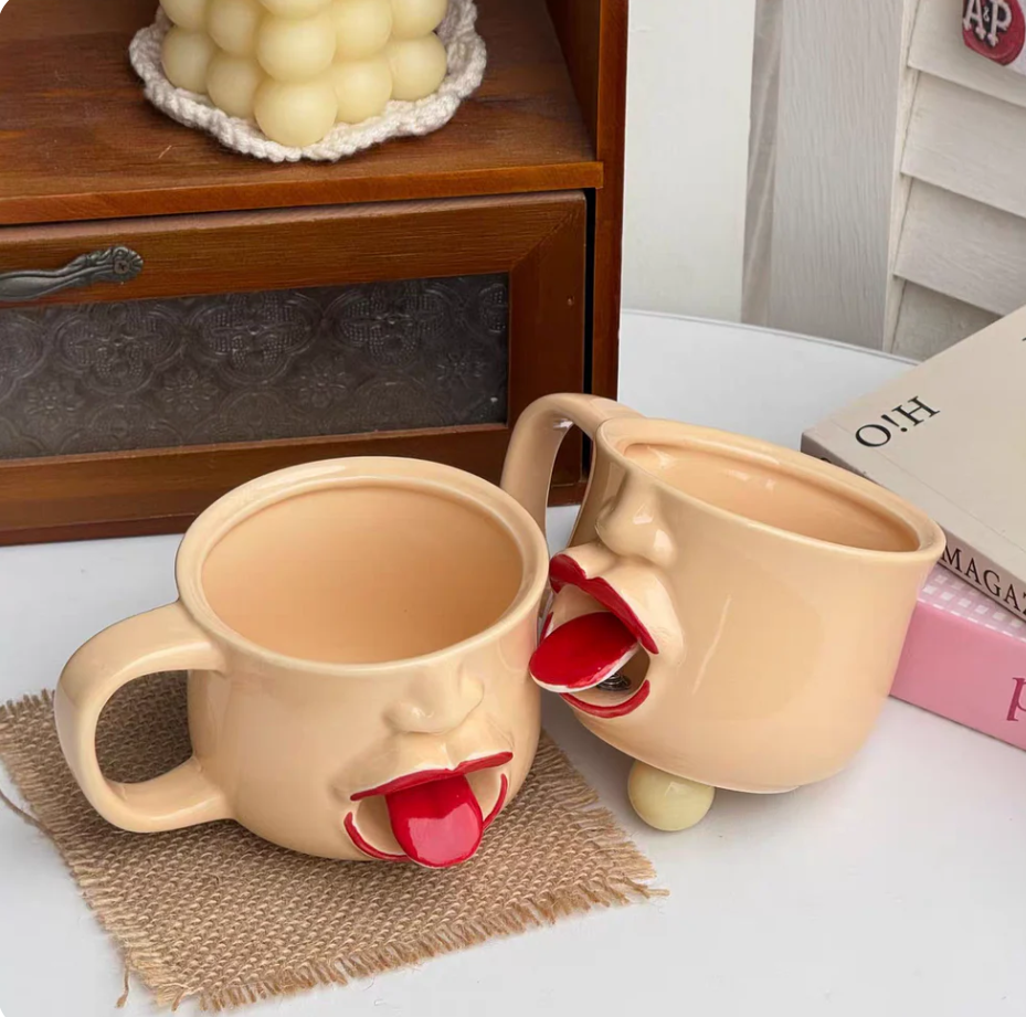 Open tongue cup